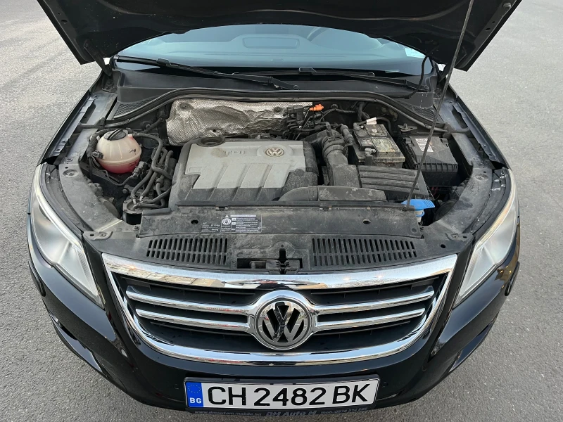 VW Tiguan 2.0 OFFROAD пакет, снимка 16 - Автомобили и джипове - 48368471