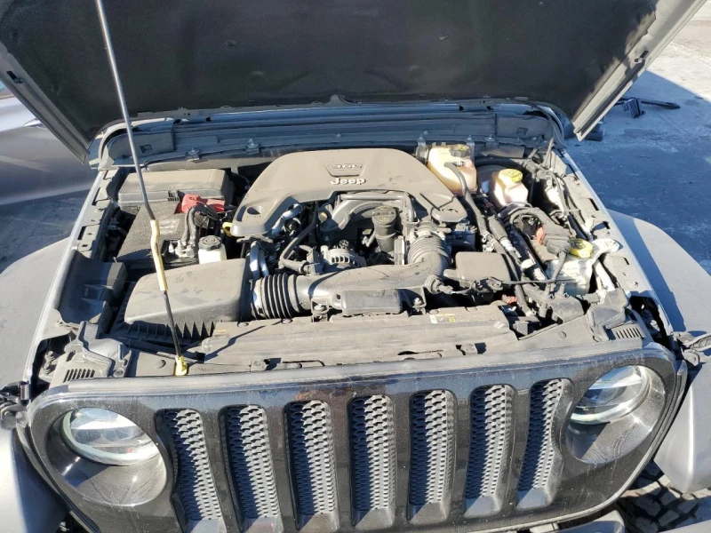 Jeep Wrangler, снимка 12 - Автомобили и джипове - 48720141