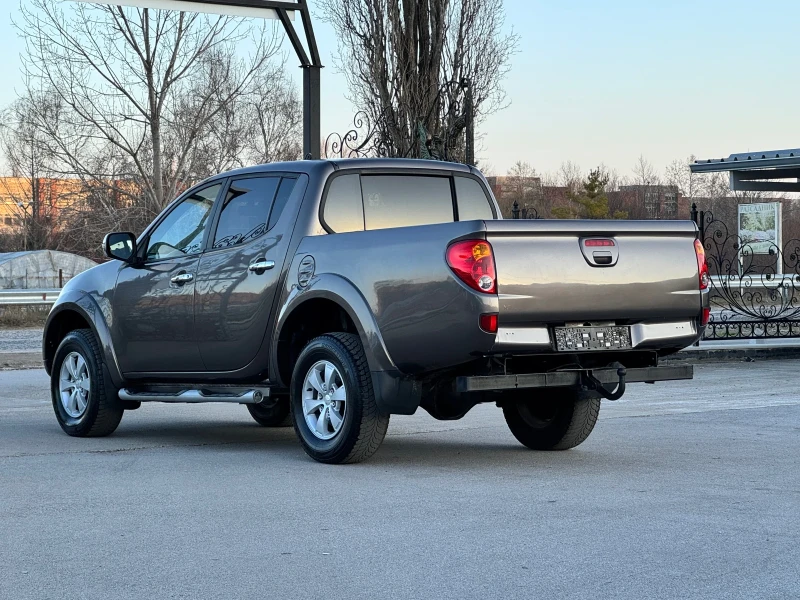 Mitsubishi L200 2.5 DI-D , снимка 3 - Автомобили и джипове - 49364493