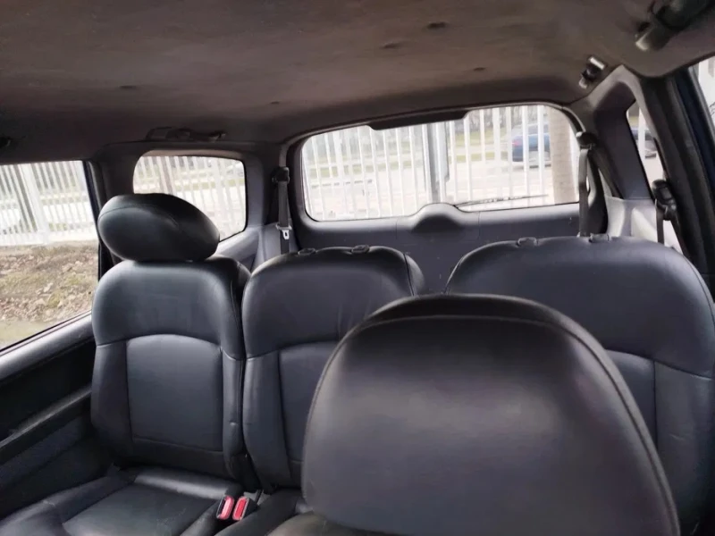 Mitsubishi Outlander 2.4, снимка 6 - Автомобили и джипове - 51983010