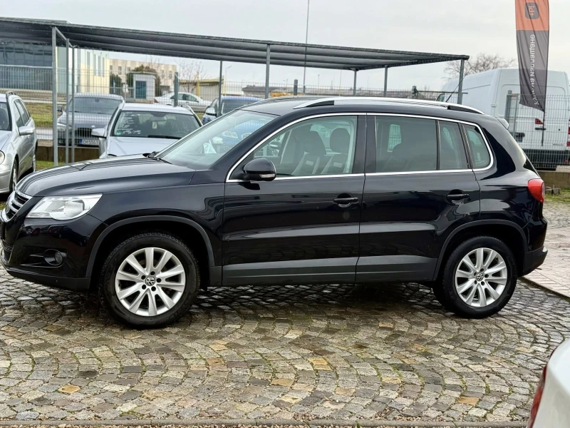 VW Tiguan 2.0 4x4 6-скорости, снимка 2 - Автомобили и джипове - 53258988