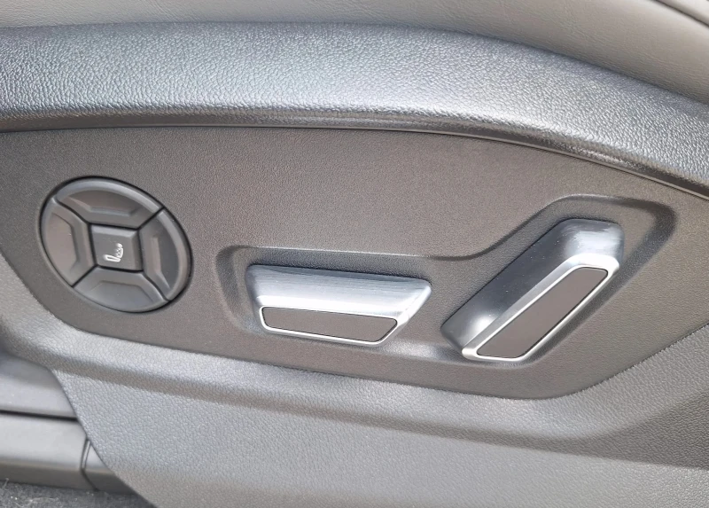 Audi Q7 50TDI Quattro S-Line, снимка 12 - Автомобили и джипове - 53267148