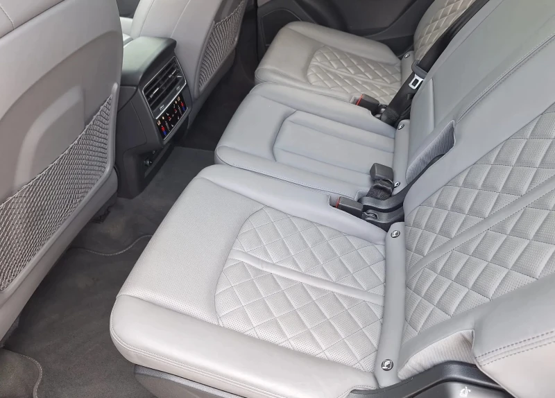 Audi Q7 50TDI Quattro S-Line, снимка 9 - Автомобили и джипове - 53267148