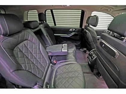 BMW X7 xDrive40i * ДИСТРОНИК* 360 КАМЕРИ* ПАНОРАМА - изображение 10