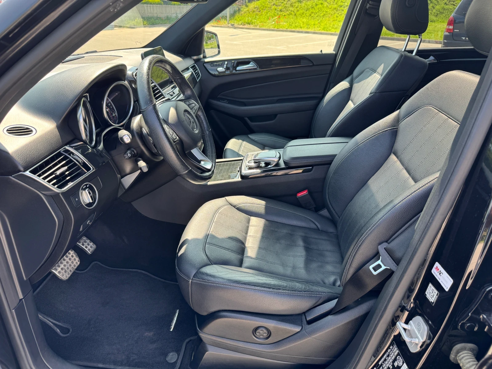 Mercedes-Benz GLE 400 AMG line* 360* Air matic* 9G - изображение 6