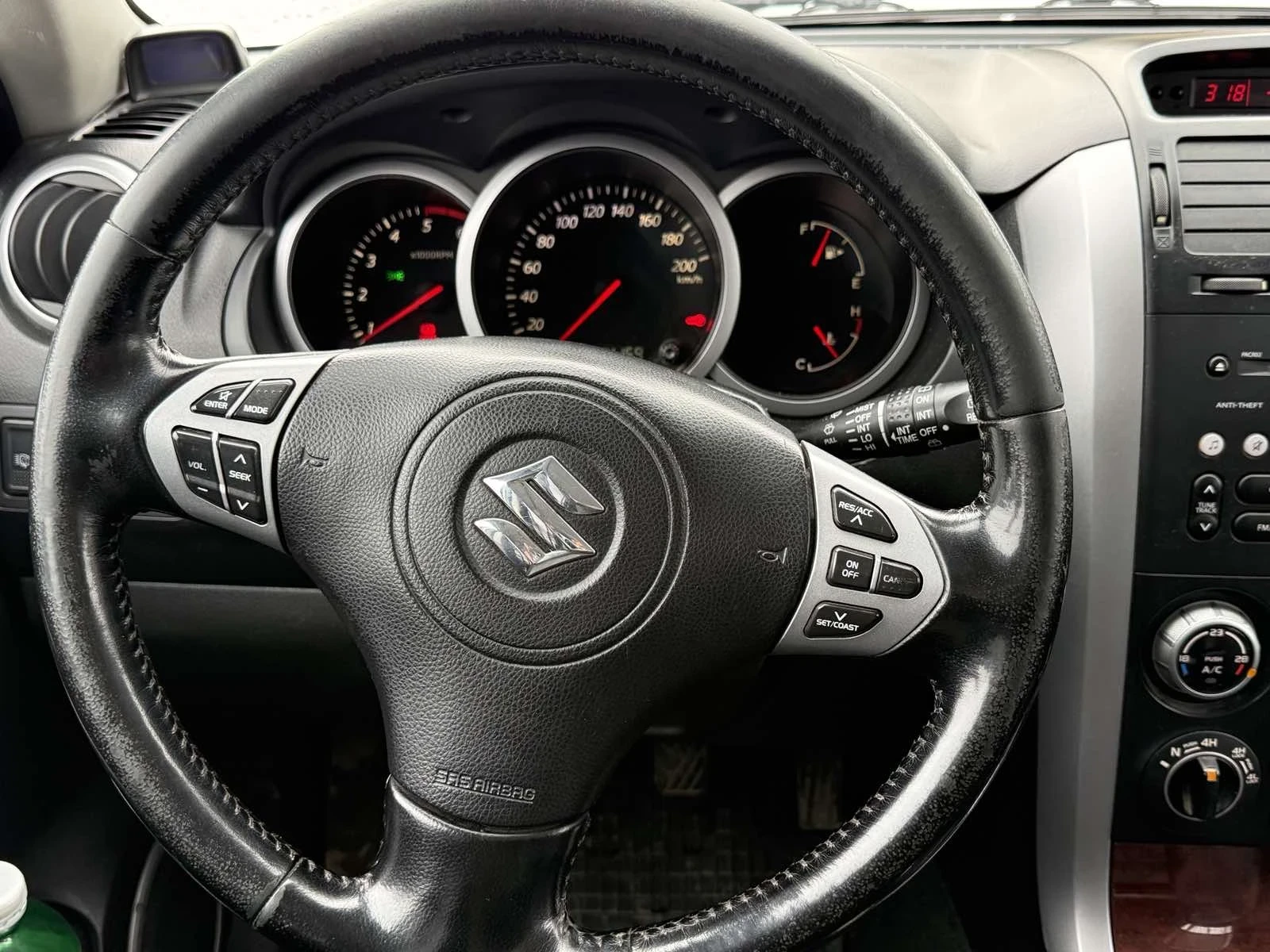 Suzuki Grand vitara  - изображение 5