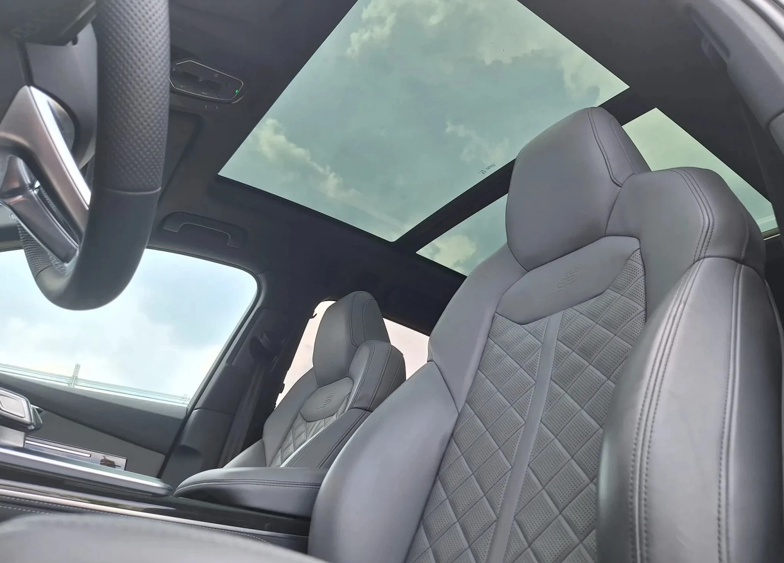 Audi Q7 50TDI Quattro S-Line - изображение 7