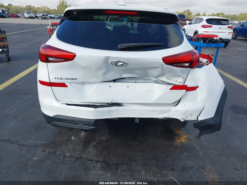 Hyundai Tucson 2l Se - изображение 6