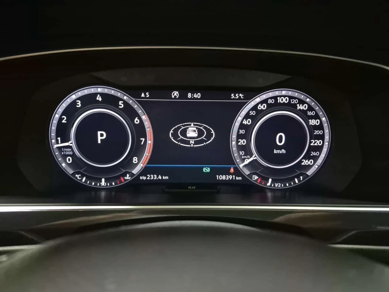 VW Tiguan HIGHLINE/CARFAX/2 КЛЮЧА/ПОДГЕВ/ПАНОРАМА/ПАМЕТ, снимка 8 - Автомобили и джипове - 54034279