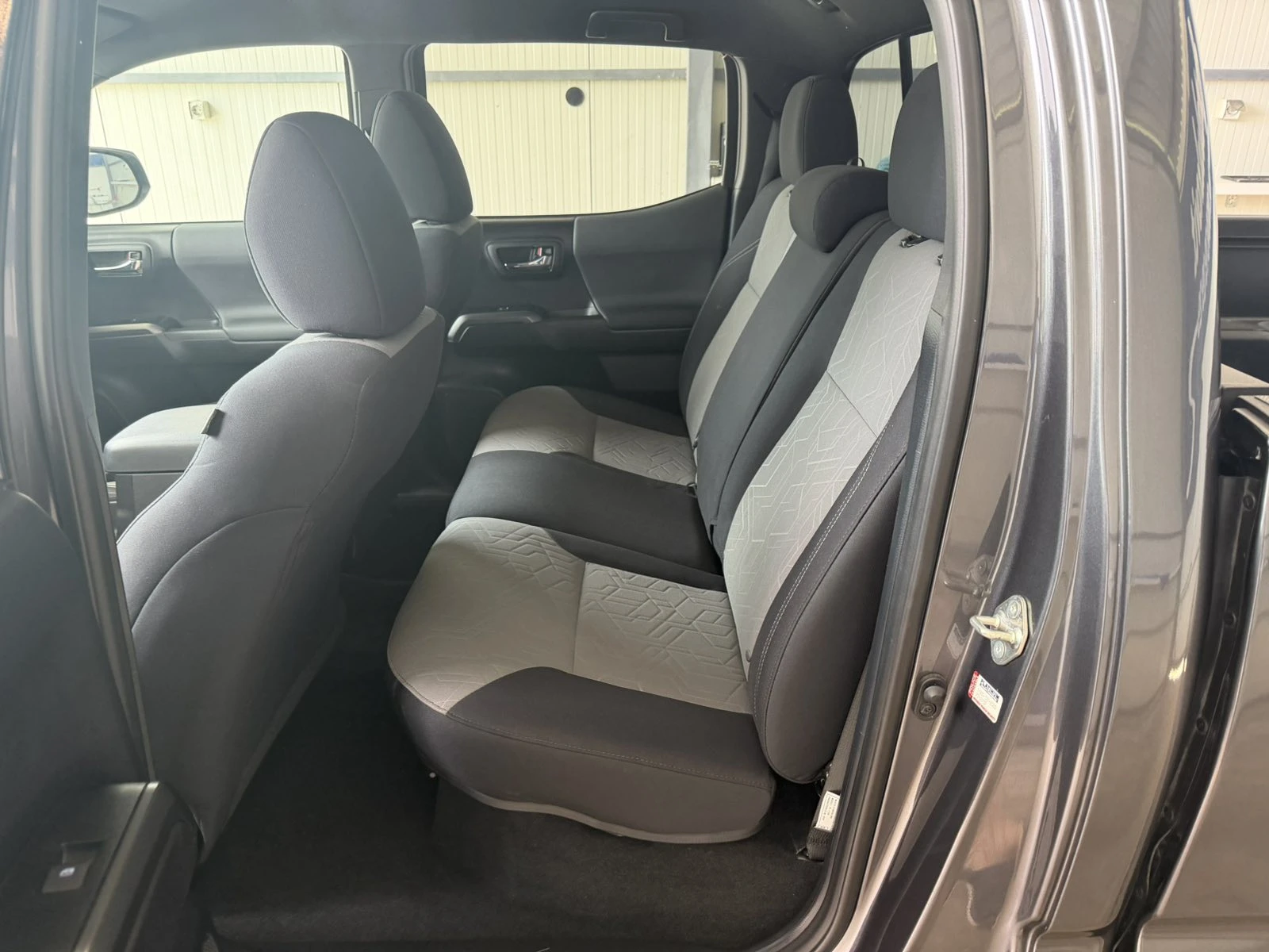 Toyota Tacoma 3.5i V6  28000km!!!, снимка 15 - Автомобили и джипове - 54944614