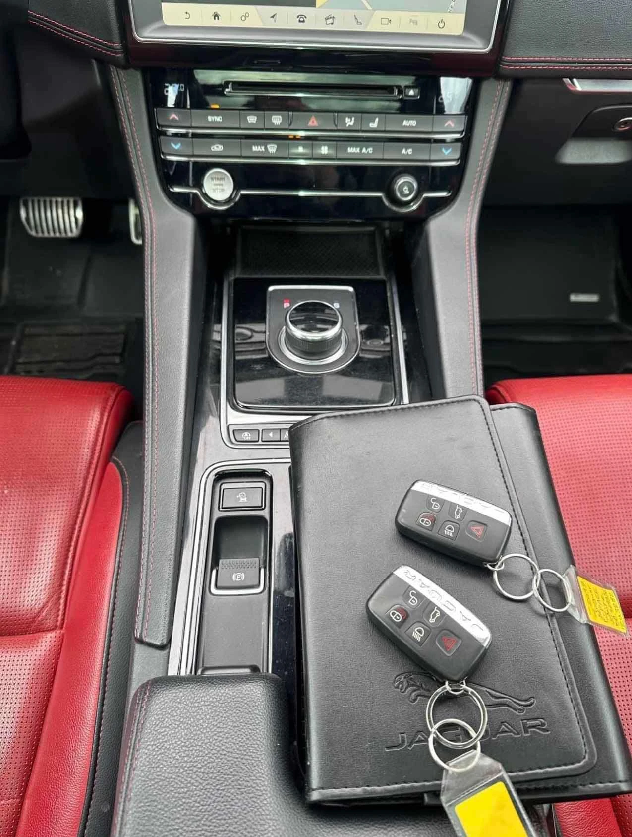 Jaguar F-PACE * R Sport * CARFAX * ЦЕНА ДО БГ, снимка 11 - Автомобили и джипове - 55264643