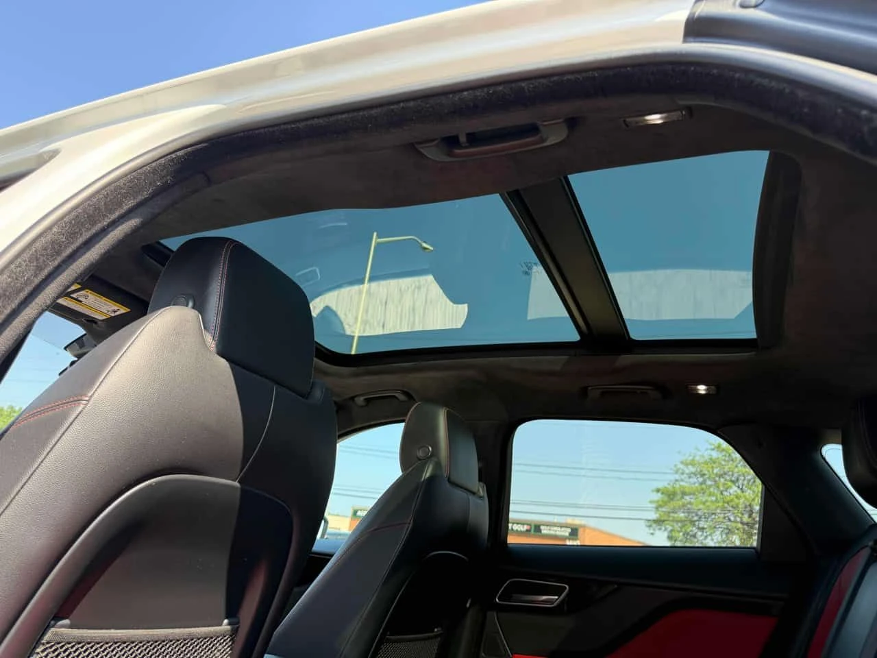 Jaguar F-PACE * R Sport * CARFAX * ЦЕНА ДО БГ, снимка 14 - Автомобили и джипове - 55264643