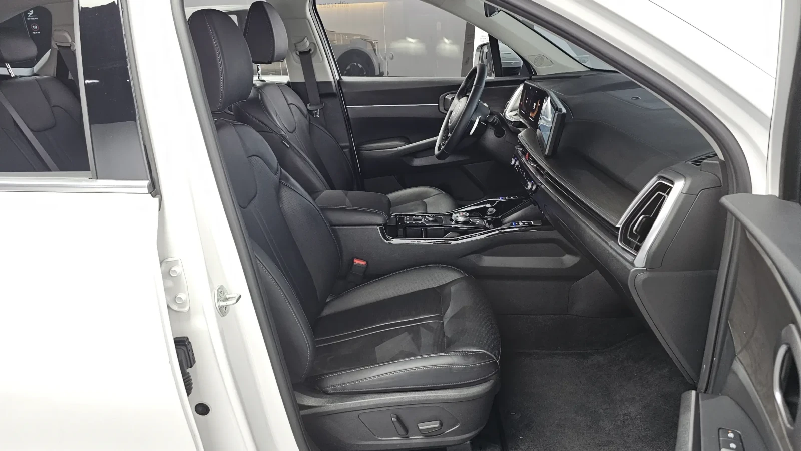 Kia Sorento 2.5� 2WD | Mobile.bg � ����������� 13