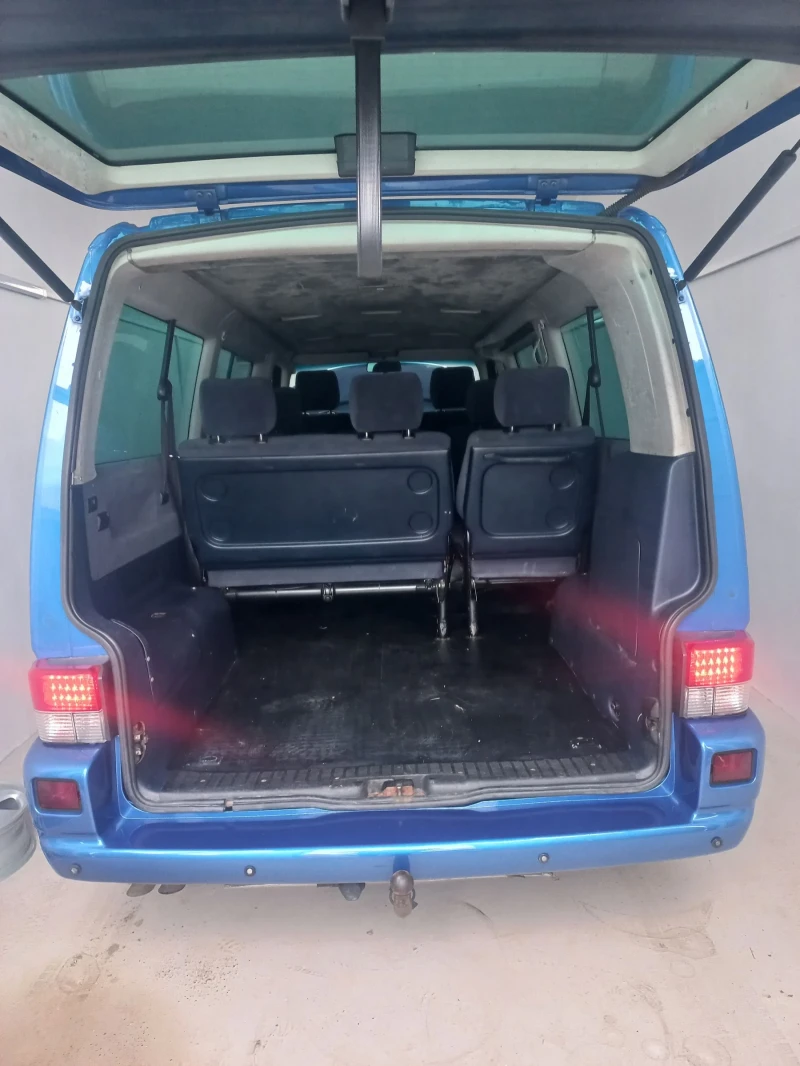 VW Caravelle, снимка 6 - Бусове и автобуси - 48489590