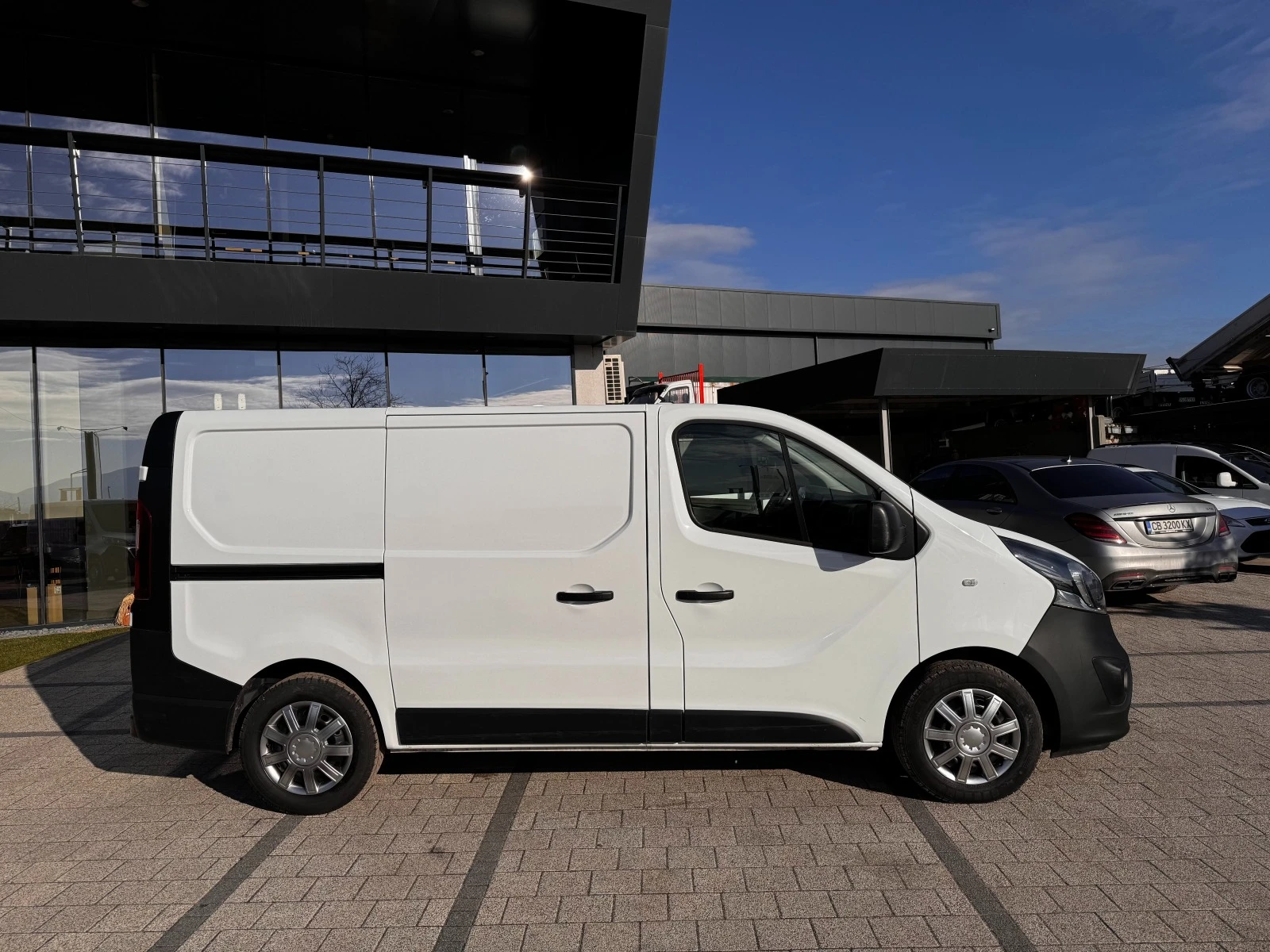 Opel Vivaro 1.6 Bi-Turbo Клима Охладител Euro 6b - изображение 6