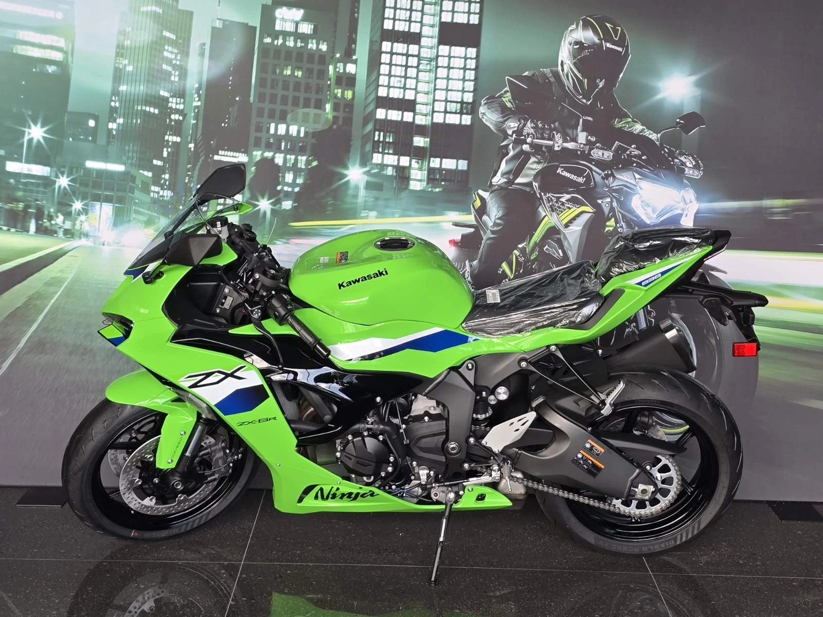 Kawasaki Ninja ZX-6R 2026, снимка 3 - Мотоциклети и мототехника - 55257055
