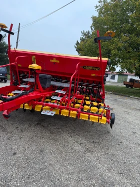 Сеялка Vaderstad Rd400C, снимка 1