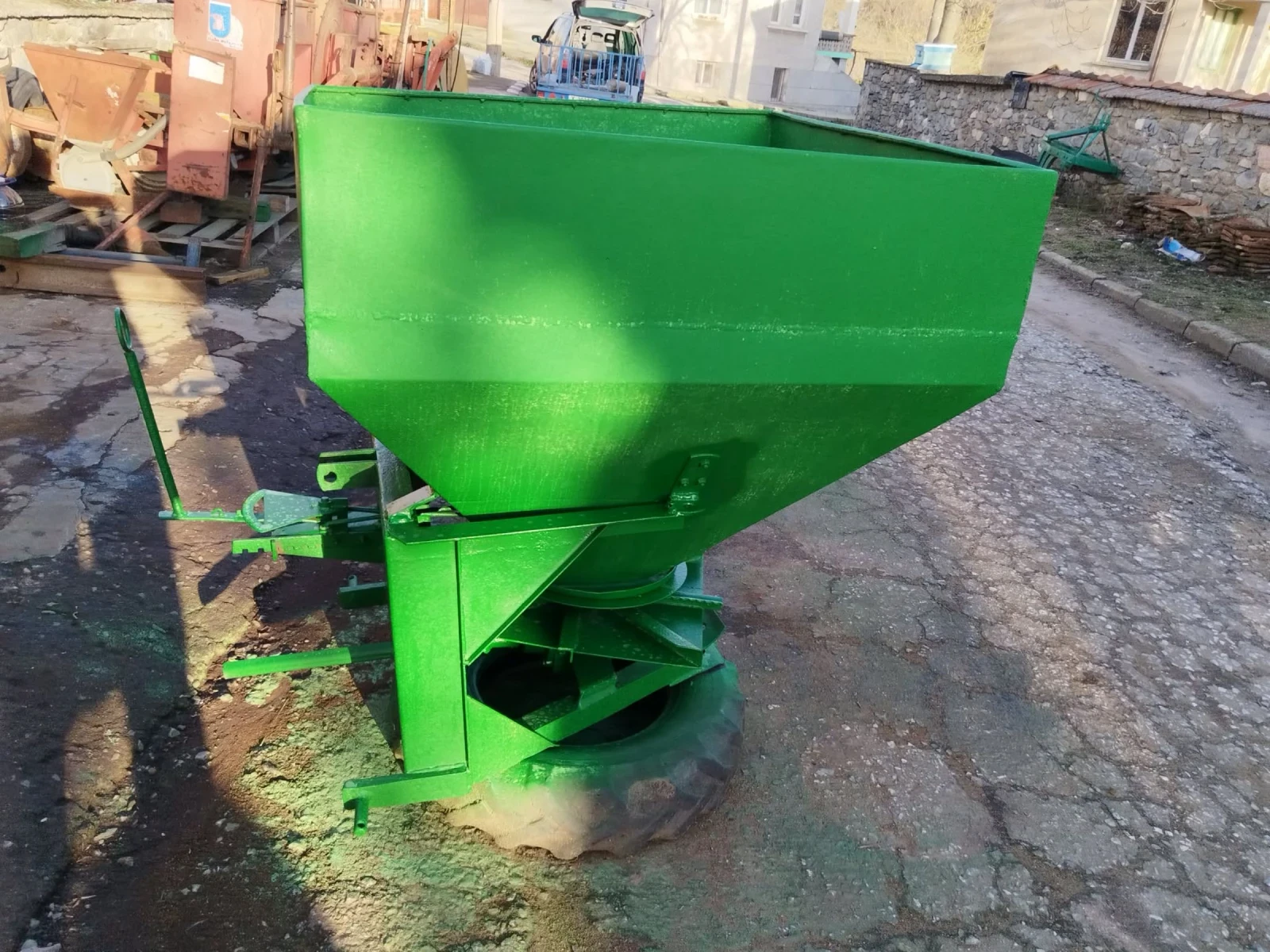 ������� Amazone ������  | Mobile.bg � ����������� 1