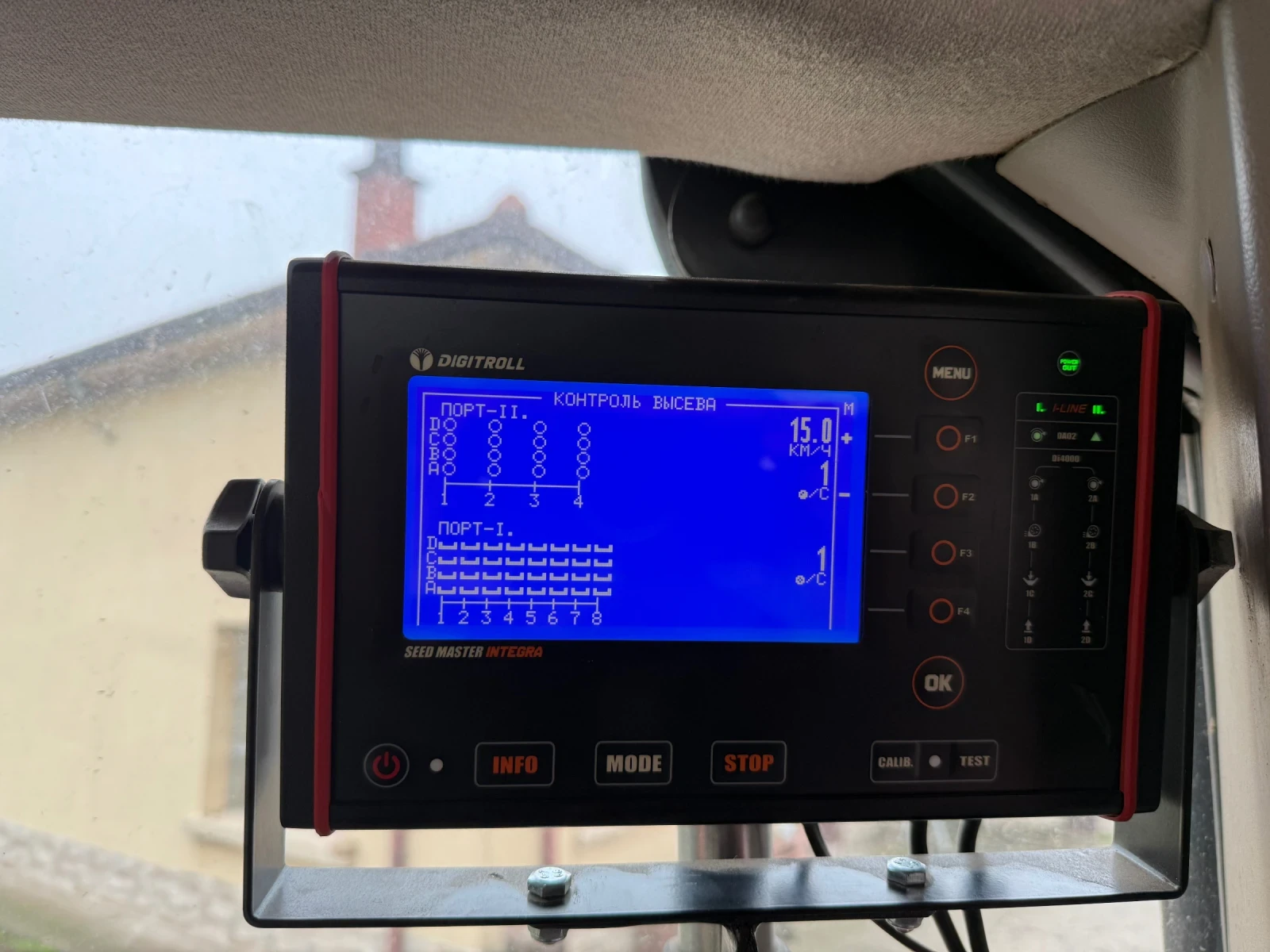 Сеялка Vaderstad Rd400C, снимка 9 - Селскостопанска техника - 56733976