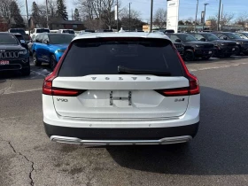 Volvo V90 Cross Country * B6 AWD * CARFAX * PANO * ПОДГРЕВИ * КАМЕРА * КАР, снимка 4