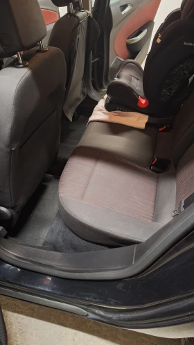 Opel Astra J 1.7CDTI, снимка 16