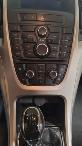 Opel Astra J 1.7CDTI, снимка 17