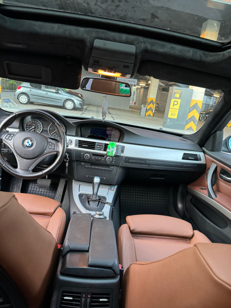 BMW 320 E91, снимка 12 - Автомобили и джипове - 46418858