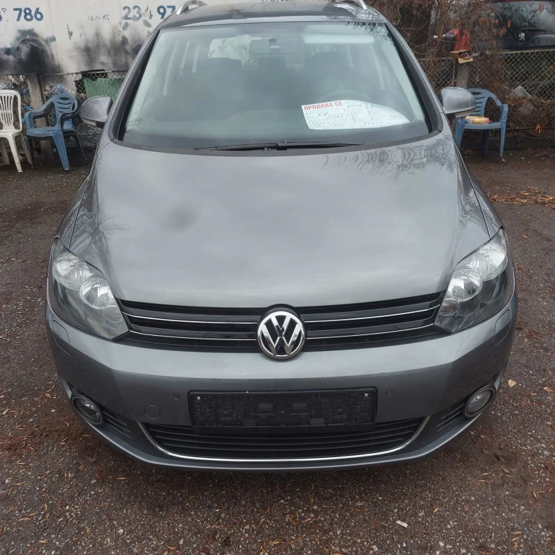 VW Golf 1.6 TDi, снимка 3 - Автомобили и джипове - 48317190