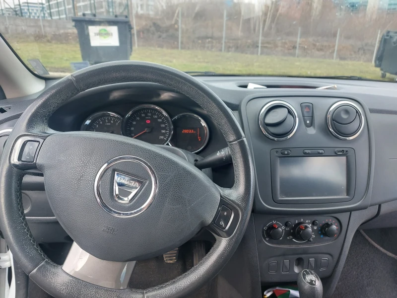 Dacia Sandero, снимка 8 - Автомобили и джипове - 48834050