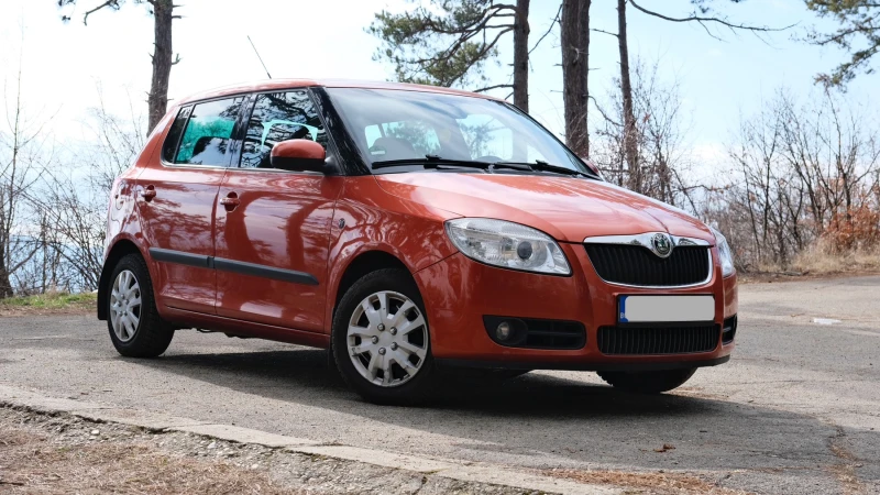 Skoda Fabia, снимка 1 - Автомобили и джипове - 48875243