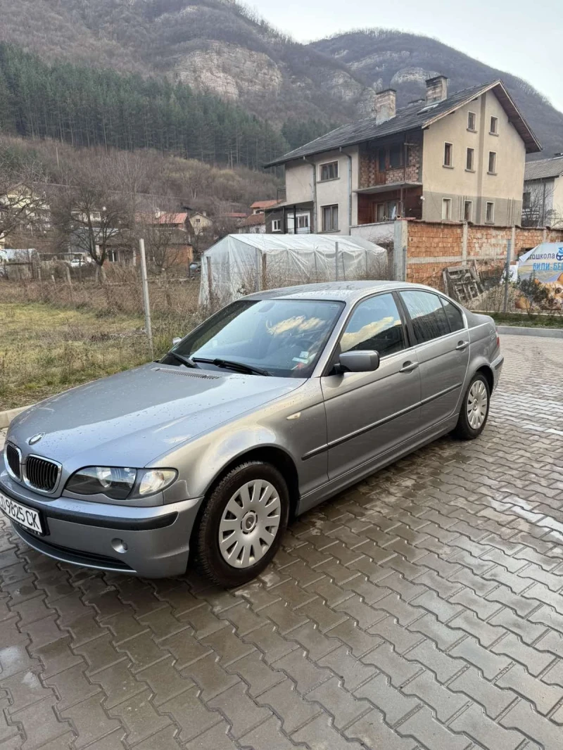 BMW 320, снимка 12 - Автомобили и джипове - 48909447