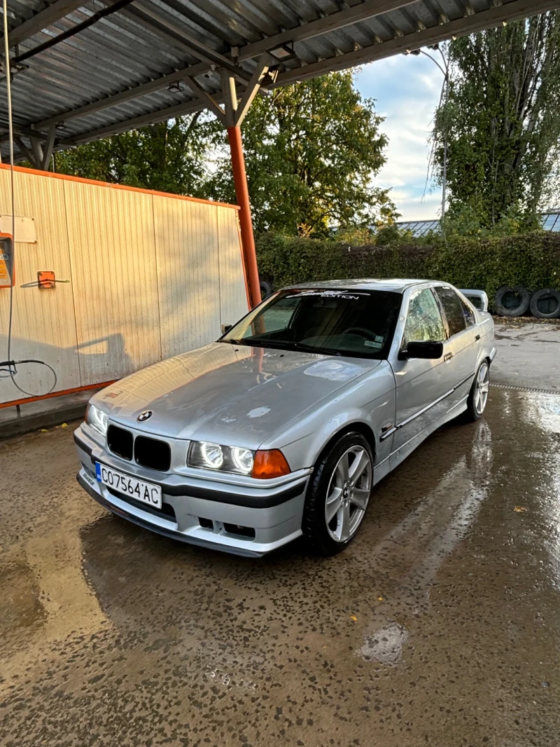 BMW 318, снимка 2 - Автомобили и джипове - 49068641