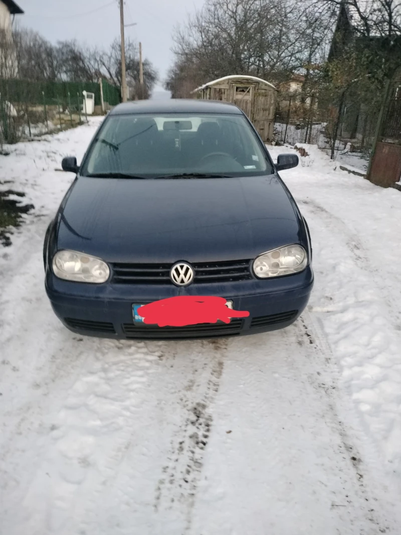 VW Golf, снимка 1 - Автомобили и джипове - 49551859