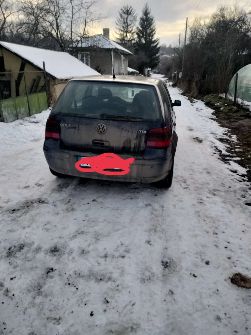 VW Golf, снимка 2 - Автомобили и джипове - 49082302