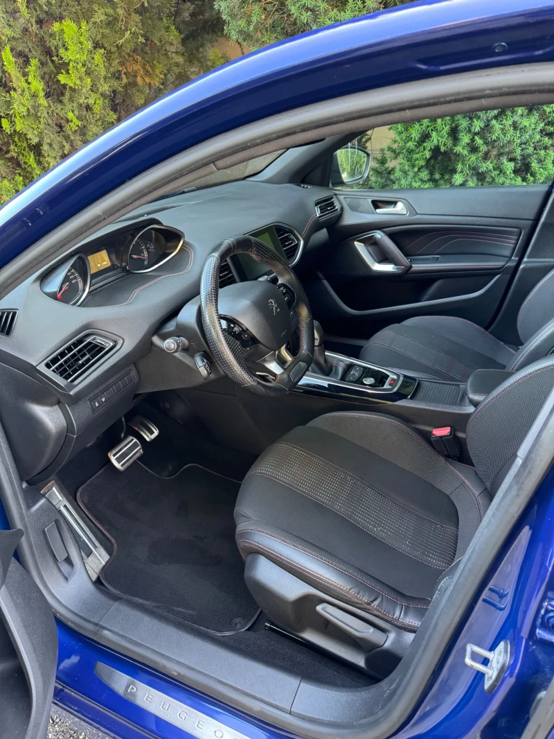 Peugeot 308 2.0HDI GT Line / Euro 6 / Автоматик, снимка 8 - Автомобили и джипове - 51220427