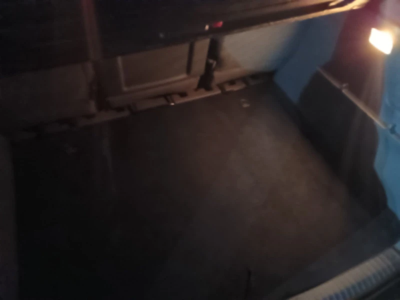 Renault Megane, снимка 15 - Автомобили и джипове - 52541876