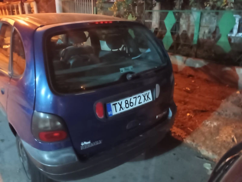 Renault Megane, снимка 4 - Автомобили и джипове - 52541876