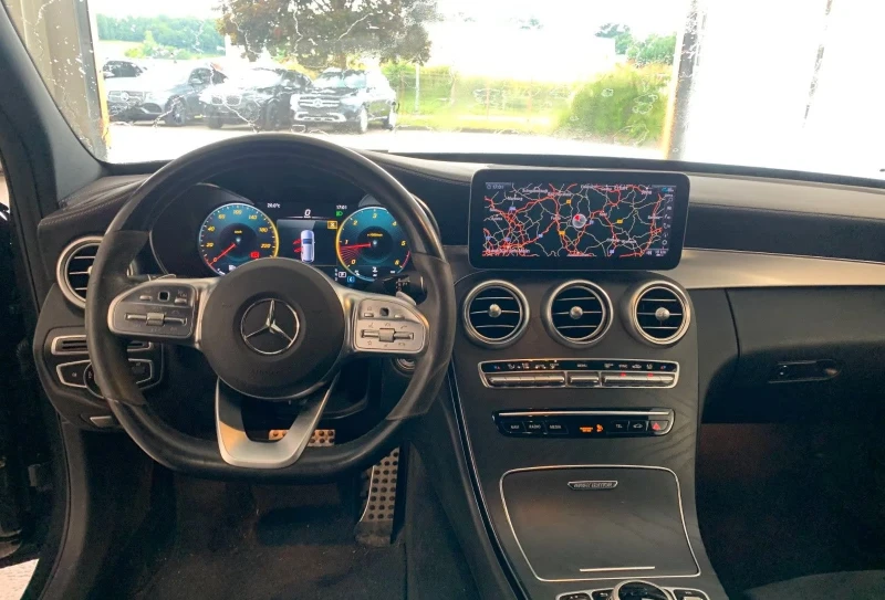 Mercedes-Benz C 220 AMG-LINE/194HP/VIRT.CPIT/DISTR.+ /CAM/DIGITAL/769f, снимка 6 - Автомобили и джипове - 51766583