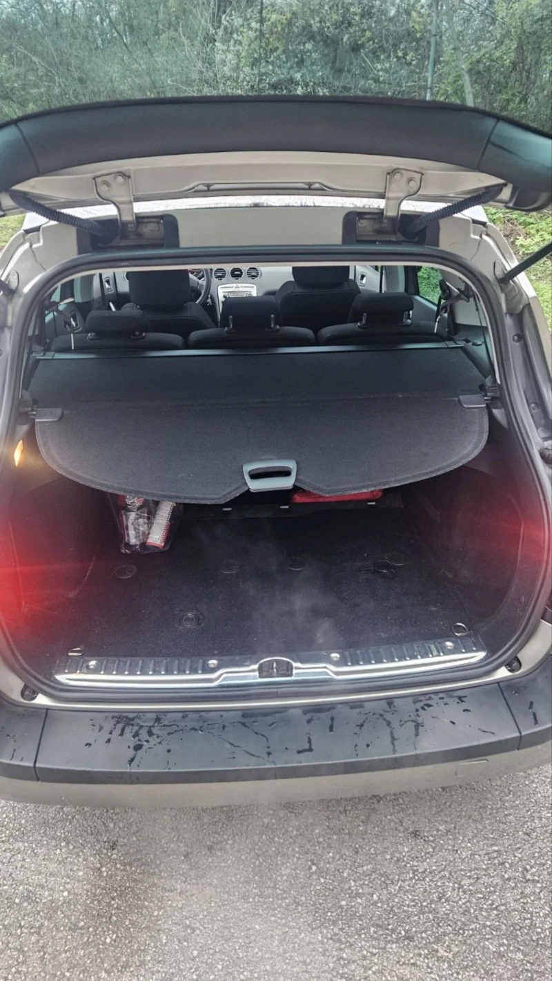 Peugeot 308 1.6 hdi Панорама, снимка 3 - Автомобили и джипове - 52632303