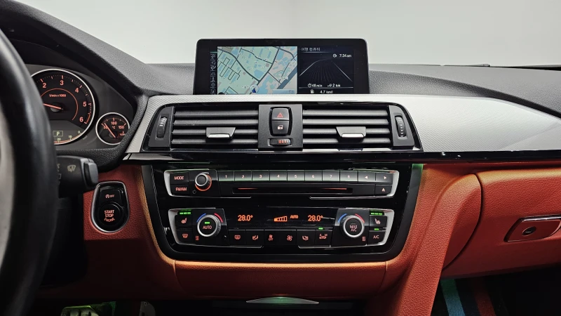 BMW 420 M-sports Coupe, снимка 13 - Автомобили и джипове - 52652685