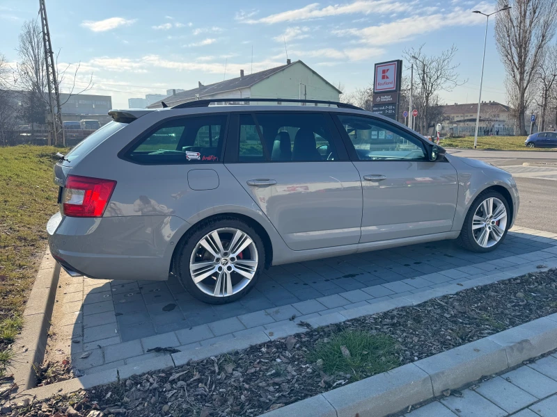 Skoda Octavia VRS 2.0 TDI, снимка 9 - Автомобили и джипове - 52857339