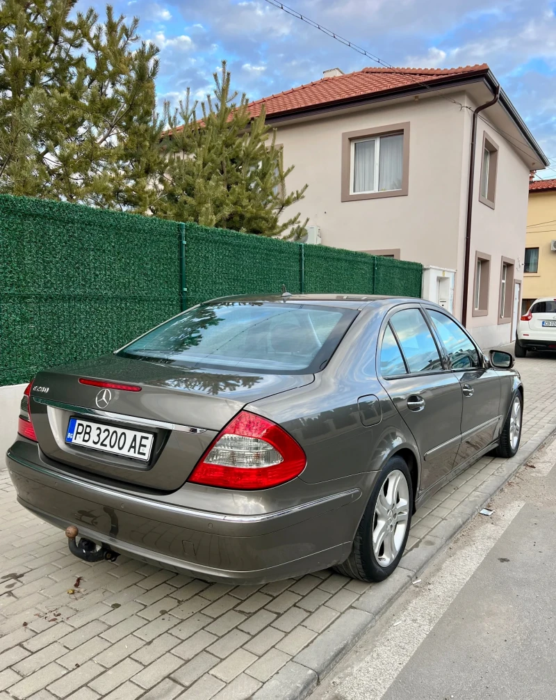 Mercedes-Benz E 280, снимка 4 - Автомобили и джипове - 52966075