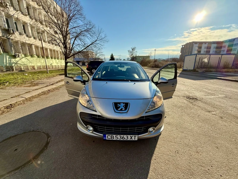 Peugeot 207 1.4 90к.с. Газ - Перфектна кола, снимка 6 - Автомобили и джипове - 53136237