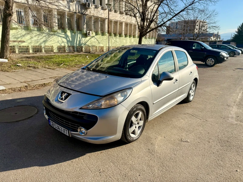 Peugeot 207 1.4 90к.с. Газ - Перфектна кола