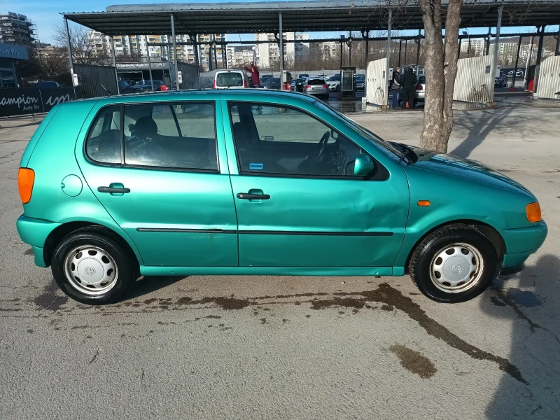 VW Polo 1.6, снимка 3 - Автомобили и джипове - 53538305