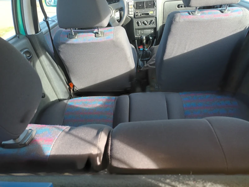 VW Polo 1.6, снимка 7 - Автомобили и джипове - 53538305