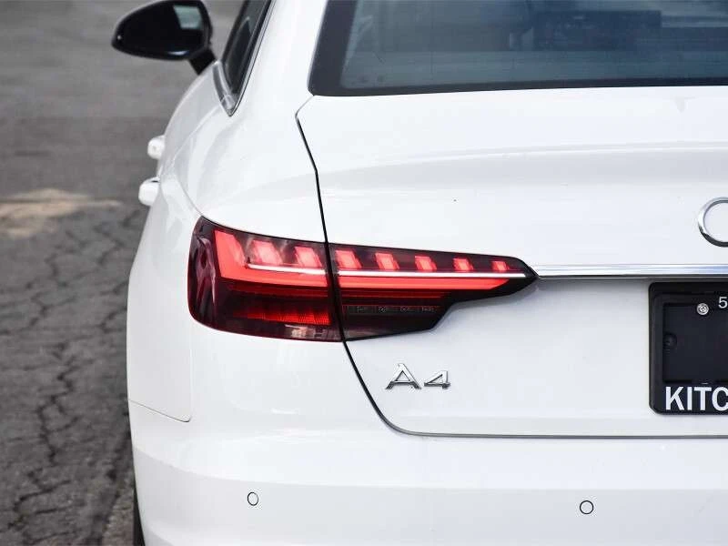 Audi A4 * quattro Premium * CARFAX * ЦЕНА ДО БГ, снимка 6 - Автомобили и джипове - 53222373