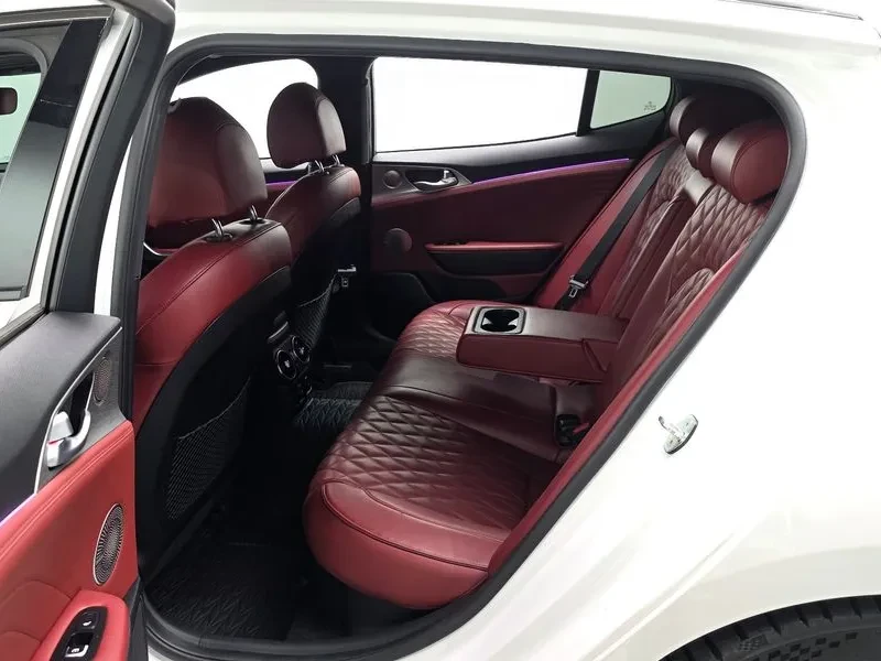 Kia Stinger 3.3 GT MASTERS PACKAGE, снимка 12 - Автомобили и джипове - 56305102