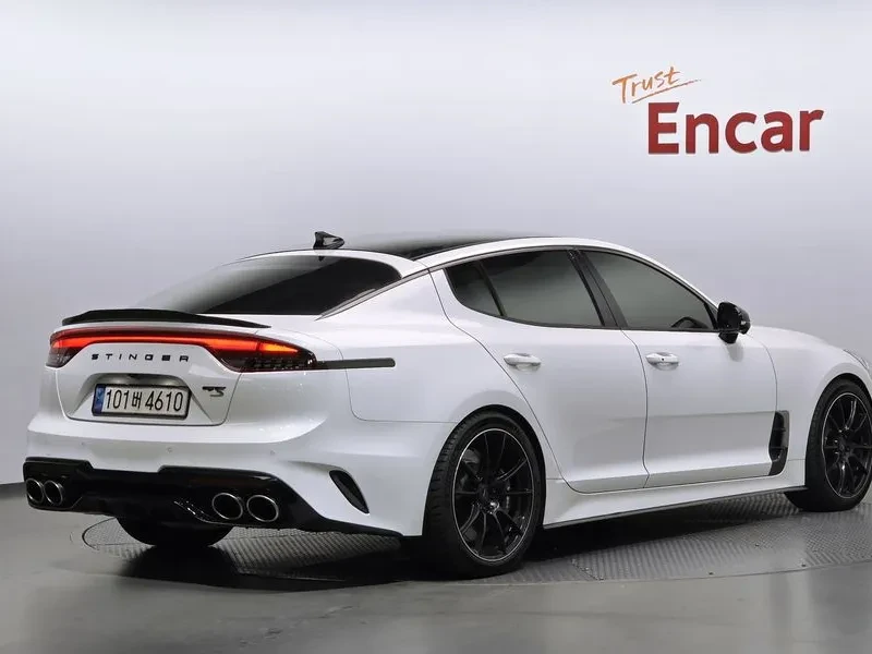 Kia Stinger 3.3 GT MASTERS PACKAGE, снимка 2 - Автомобили и джипове - 56305102