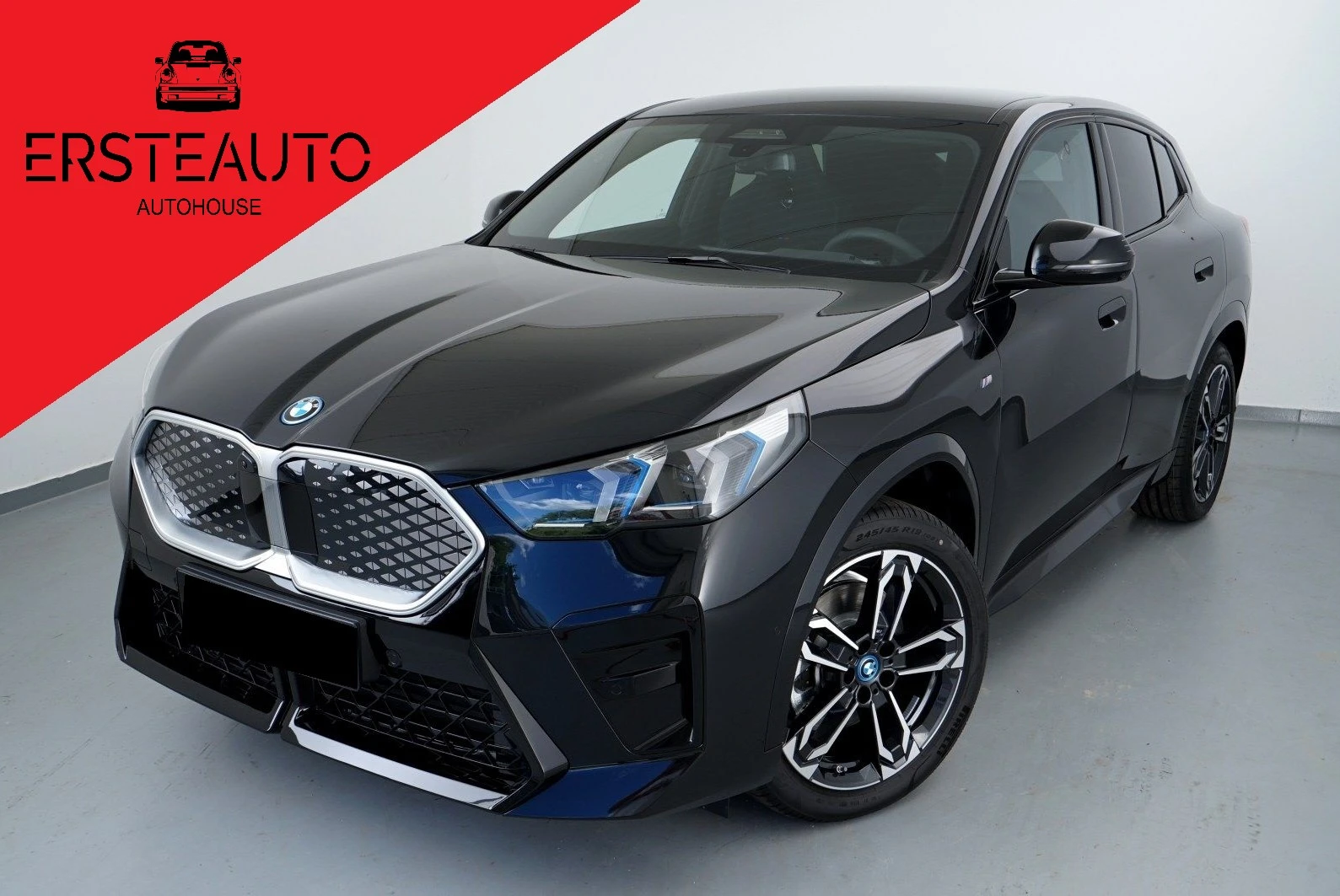 BMW iX2 xDRIVE 30 HEAD UP NAVI PANO 360 CAMERA, снимка 1